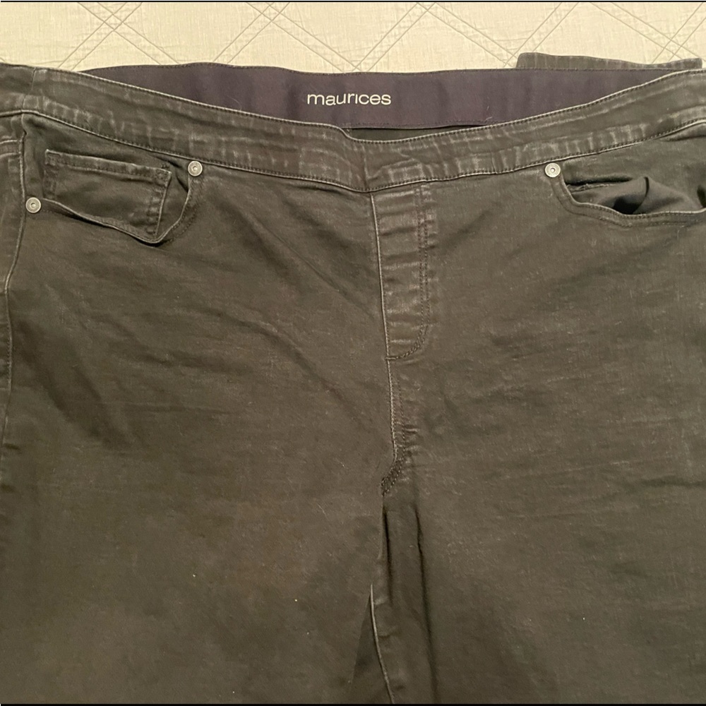 Comfortable black jeans